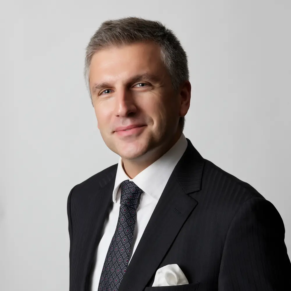 Av. Saro A. BENGLİAN